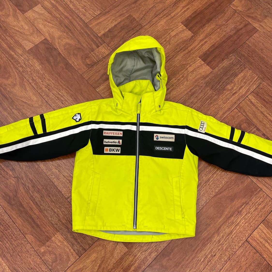 키즈130 데상트 스키 자켓 상품이미지1