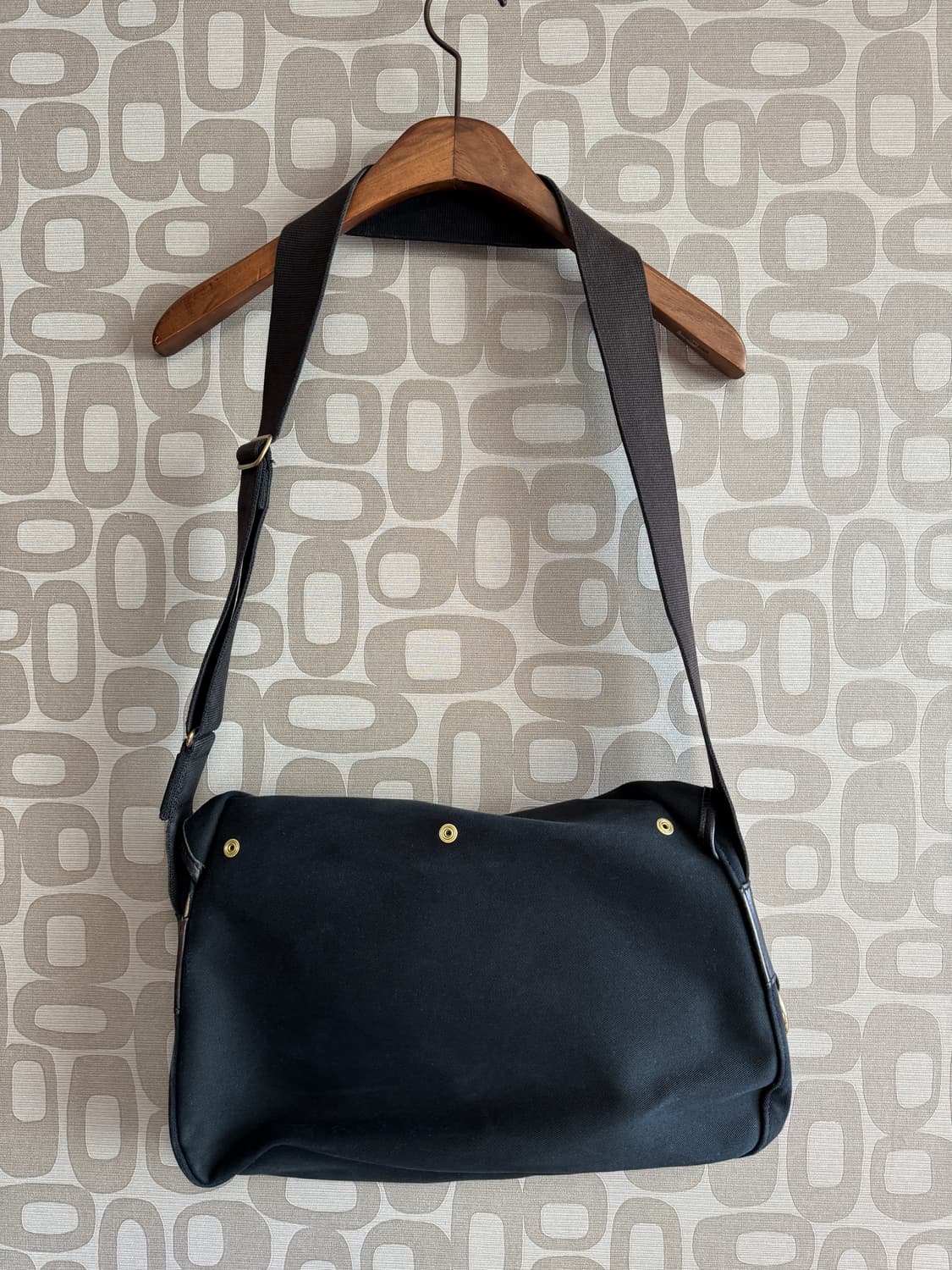 Brady bag 브래디백 아리엘 크로스 백 블랙 라지 상품이미지5