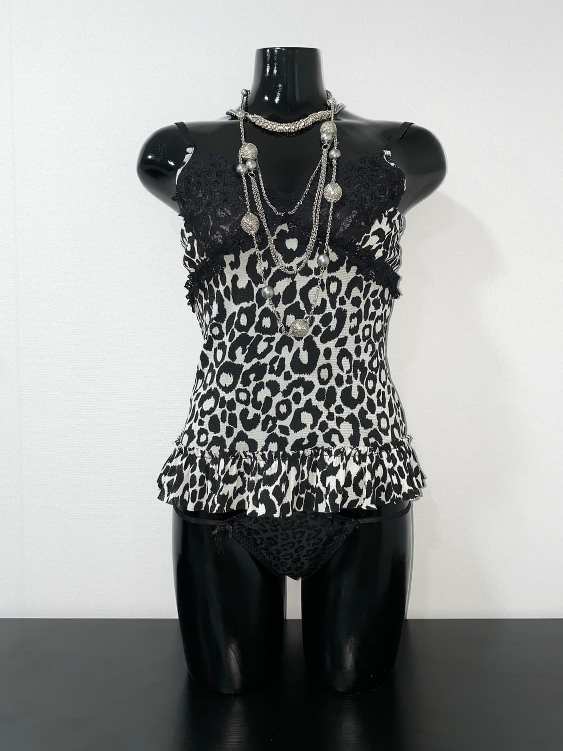 Leopard Lace Ruffle Camisole 상품이미지1