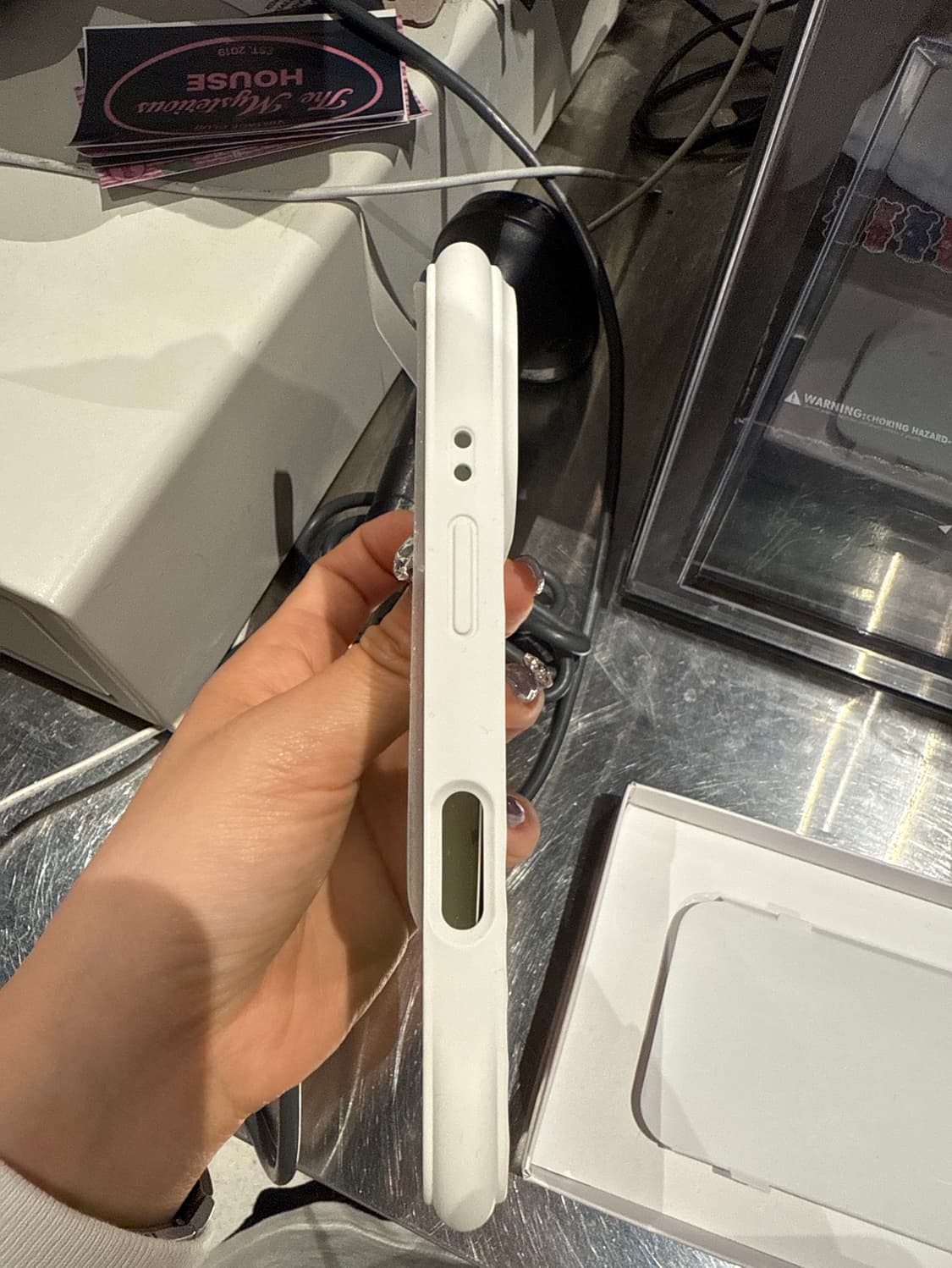 케이스티파이 아이폰 16 Pro 케이스 화이트 상품이미지4