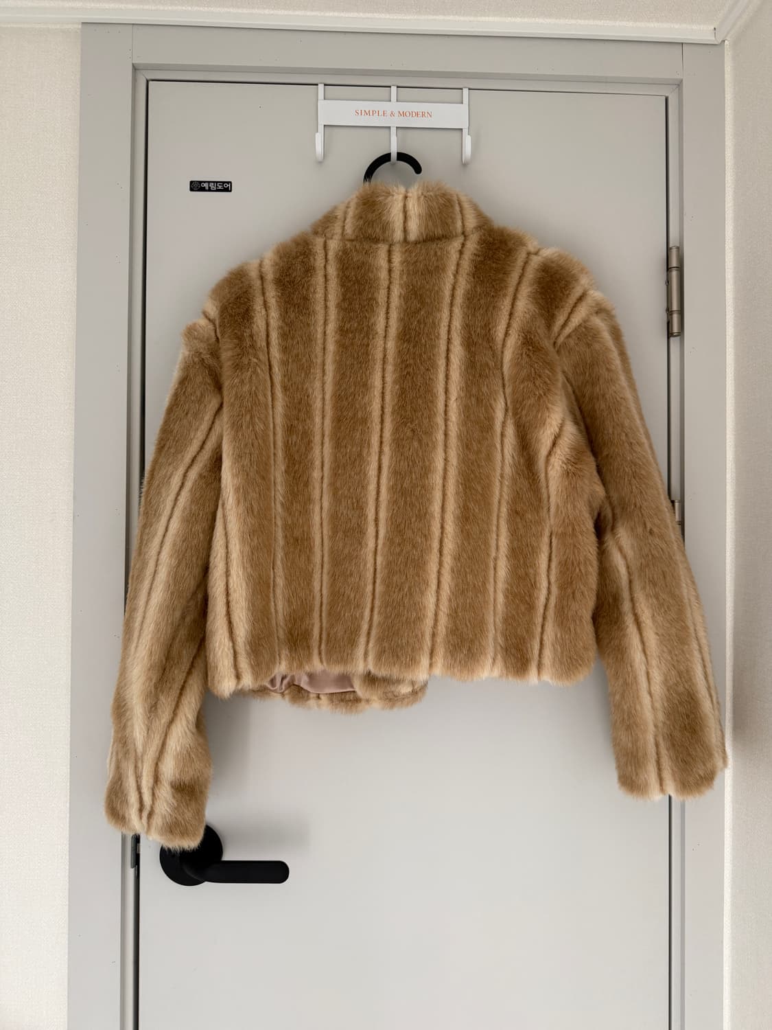 크롭 퍼자켓 상품이미지2