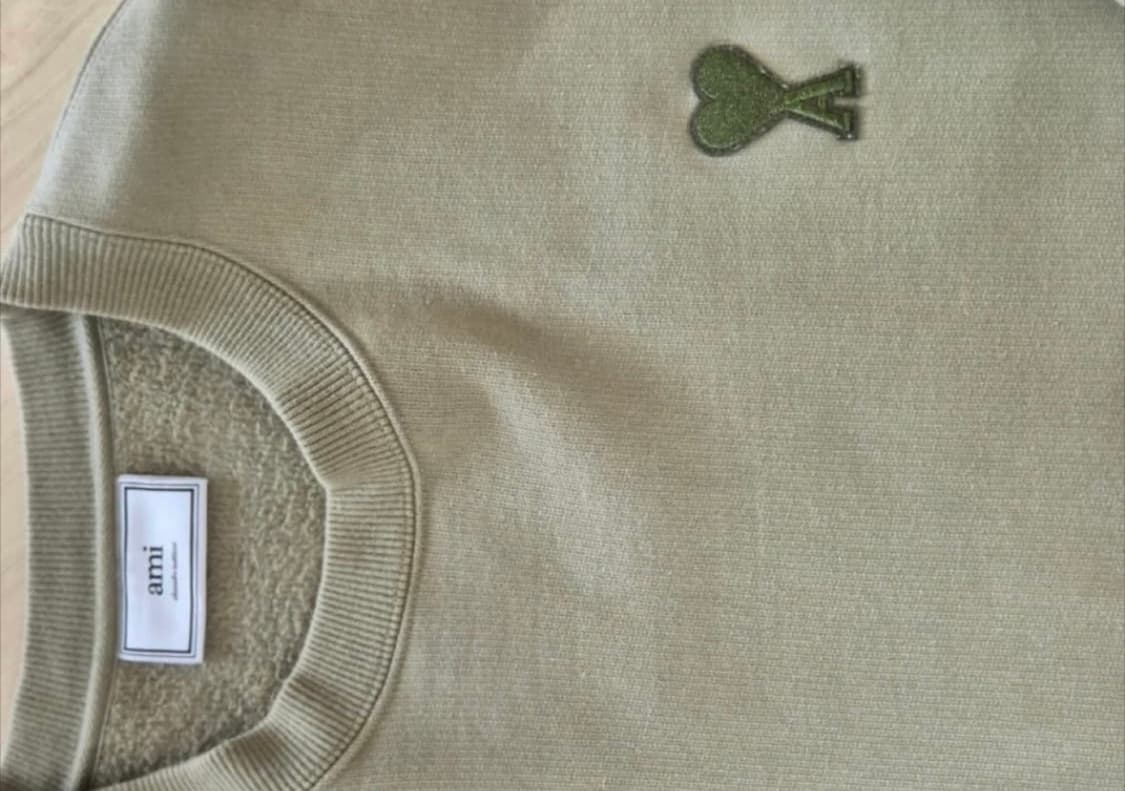 정품 아미 스몰 하트 맨투맨 올리브 그린 상품이미지2