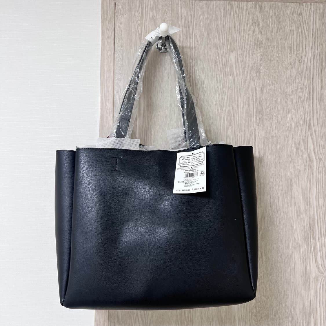 헬로키티 정품 가죽 토트백 상품이미지2