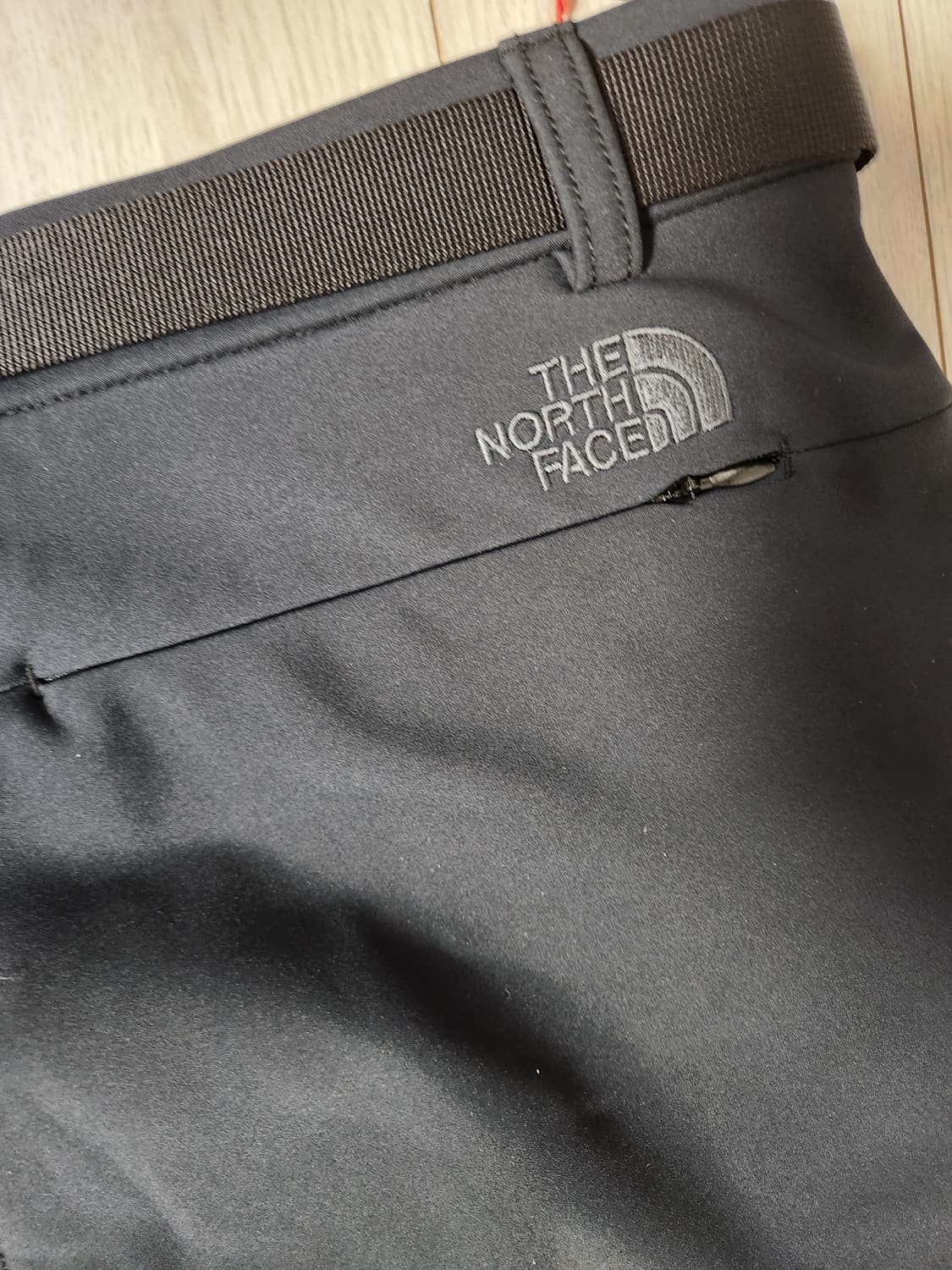 택 새상품)노스페이스 GORE WINDSTOPPER 여성 등산 블랙 기모 상품이미지7