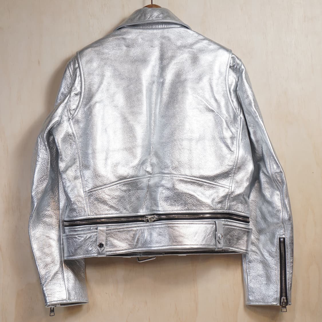 JW앤더슨 23FW 바이커 레더 자켓 상품이미지5