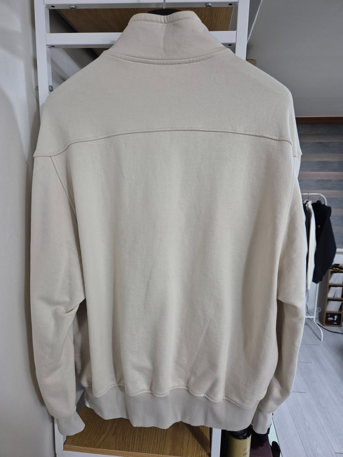 타임옴므 하프집업 하이넥 맨투맨 105 상품이미지2