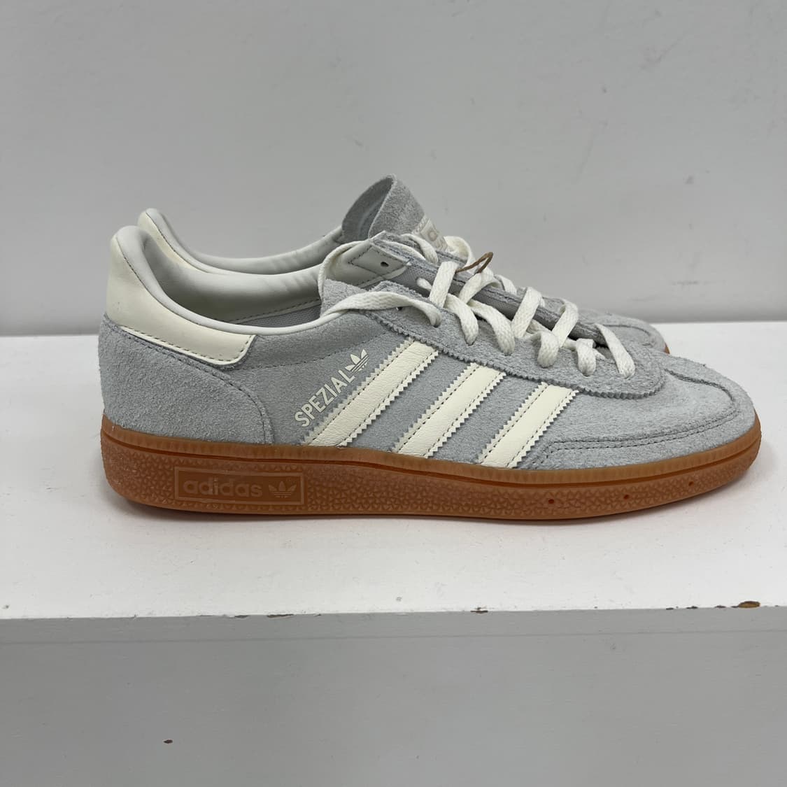 아디다스 핸드볼 스페지알 원더 실버 오프화이트 스니커즈 250 상품이미지4