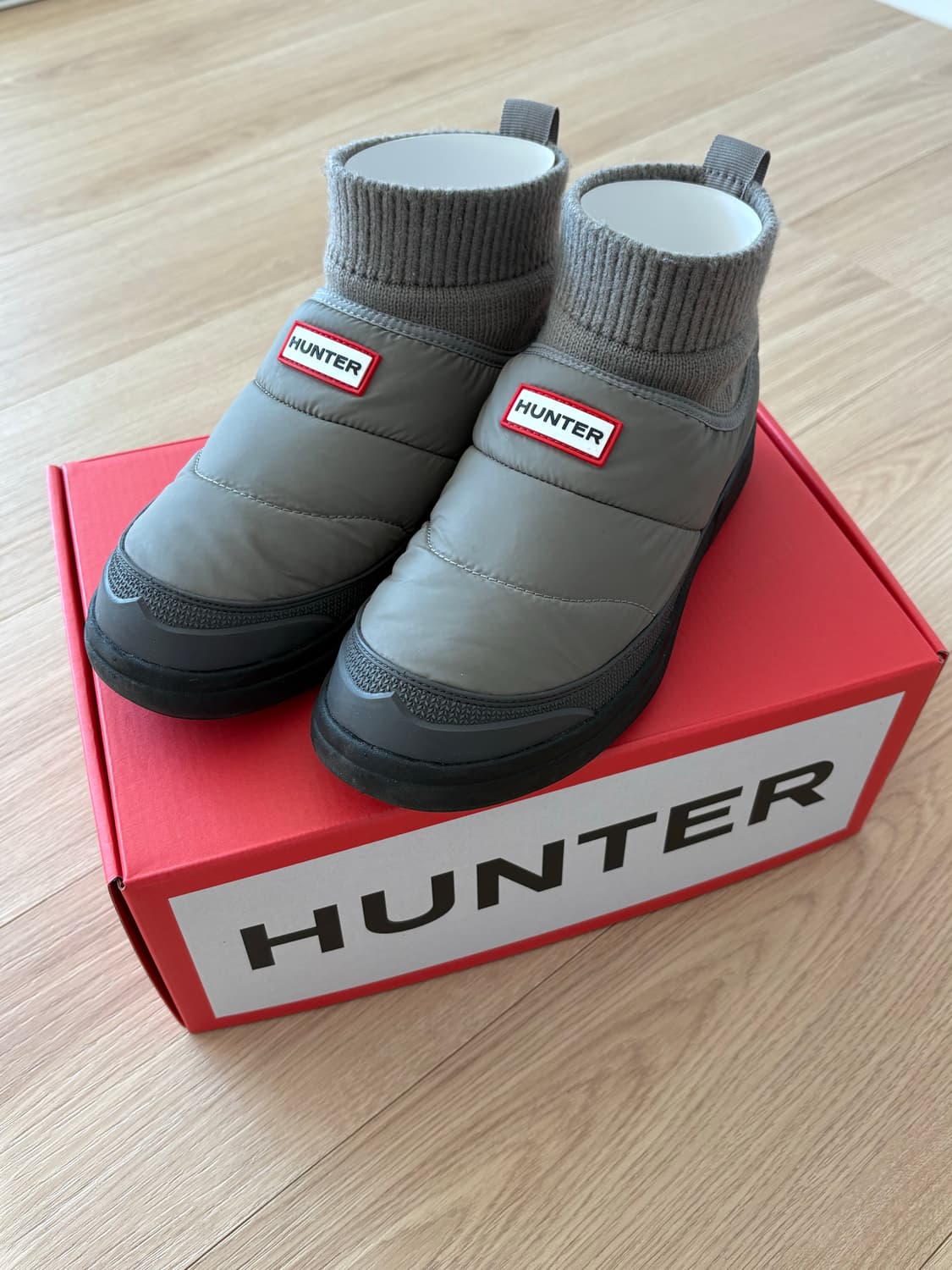 헌터 패딩부츠 방한화 240 상품이미지1