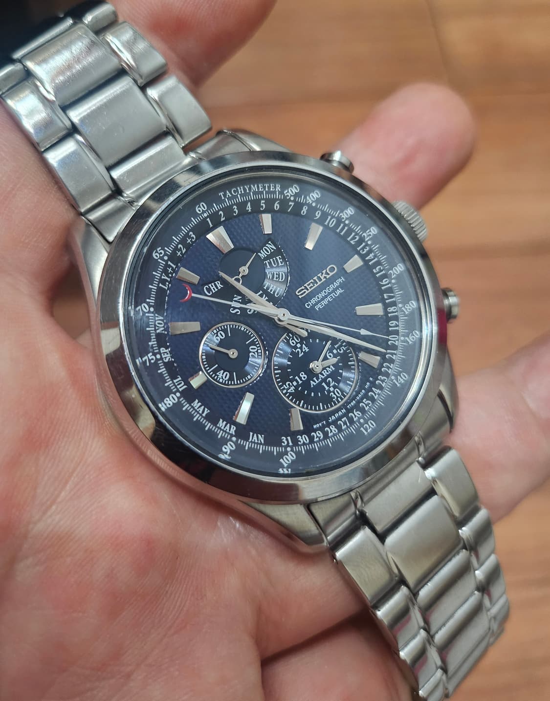 세이코 퍼페추얼 시계 상품이미지2