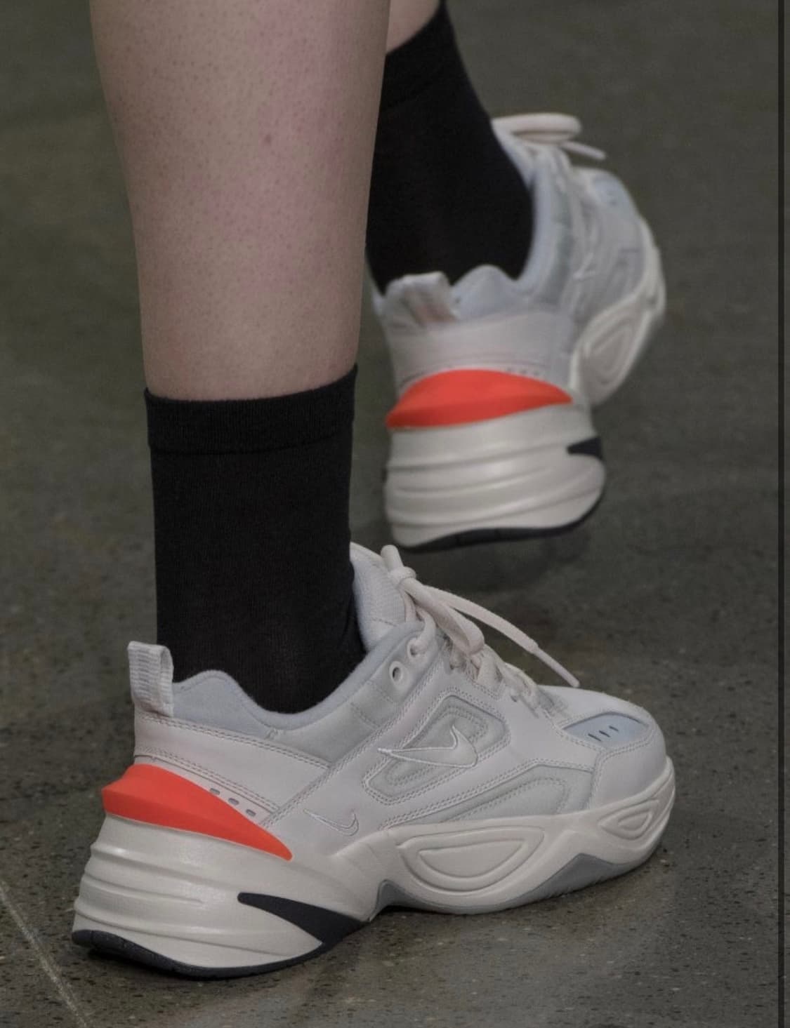 나이키 m2k 모나크X존엘리엇 흰주 295 상품이미지1