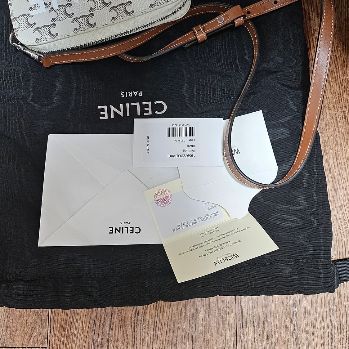 셀린느 크로스백  상품이미지2