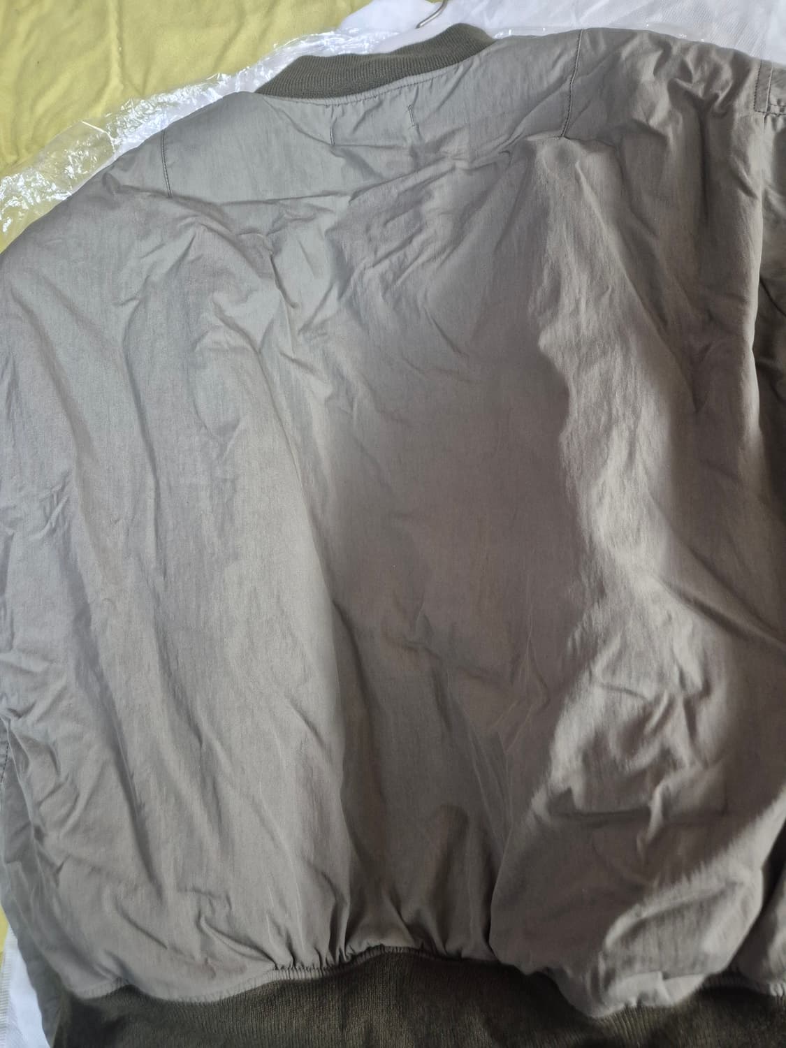 이얼즈어고 23fw 카키 울 파일 마원  상품이미지6