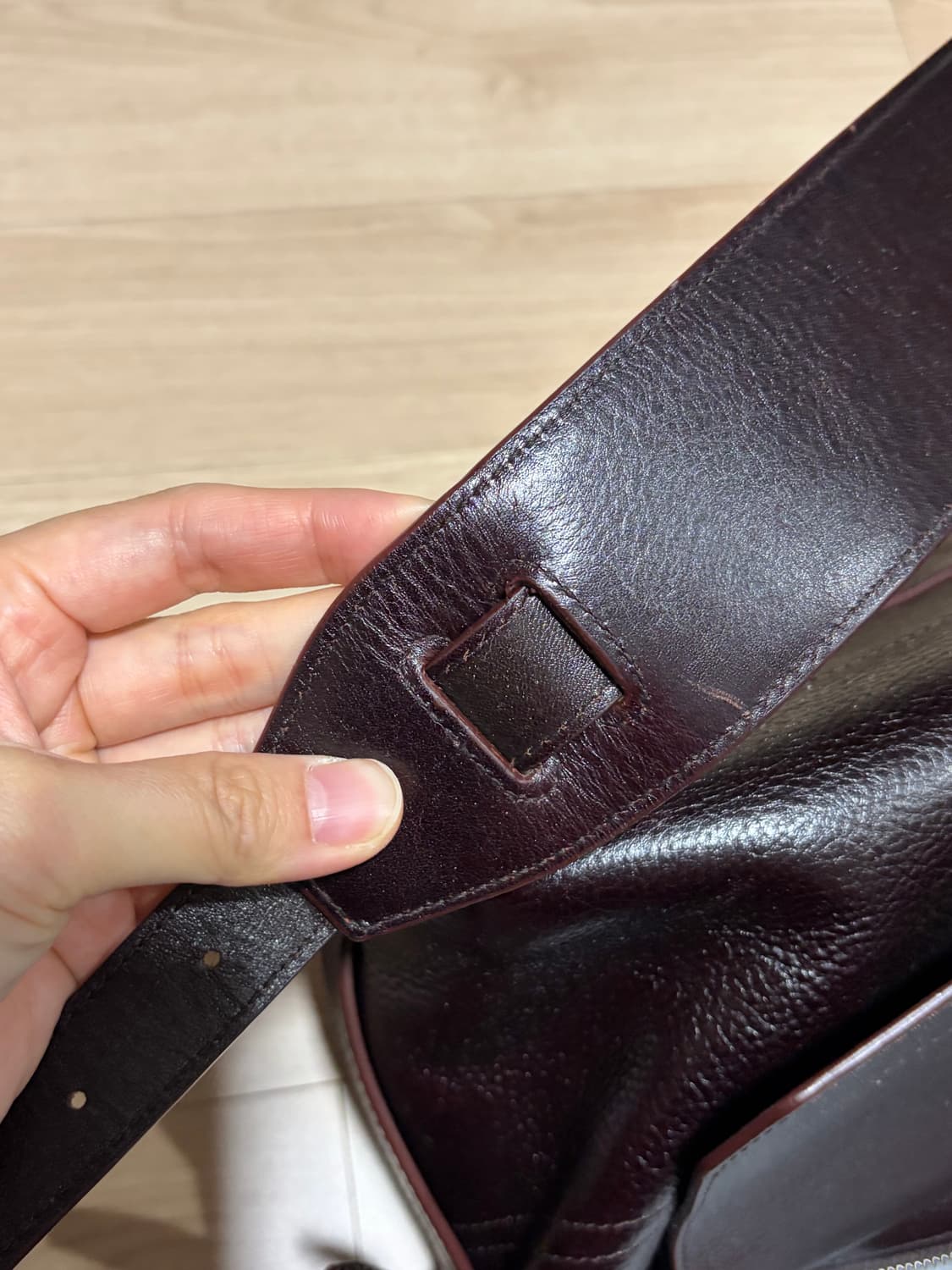 르메르 기어백 미디움 다크 에그플랜트 상품이미지9