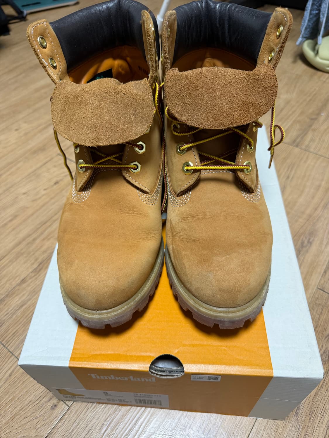 팀버랜드 프리미엄 6인치 워터프루프 부츠 위트 누벅 - 와이드 260 상품이미지2