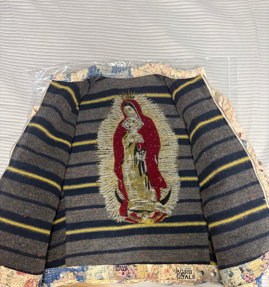 캐피탈 오사카 익스클루시브 보로 집업 베이지 판매합니다 상품이미지4