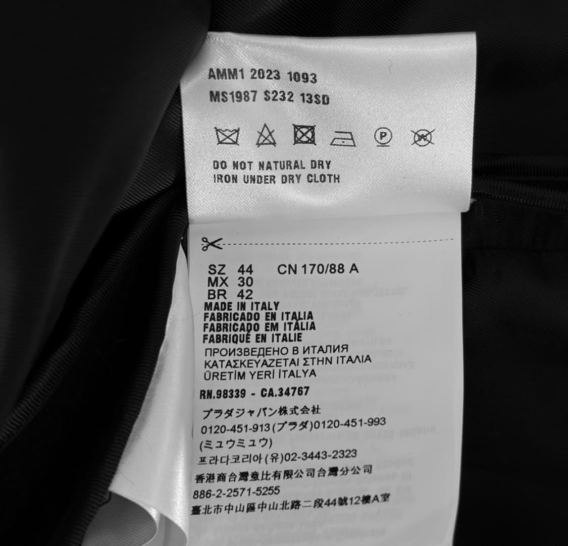 [44] 미우미우 남성 싱글 브레스티드 캐시미어 벨루어 벨벳 코트 블랙 상품이미지9