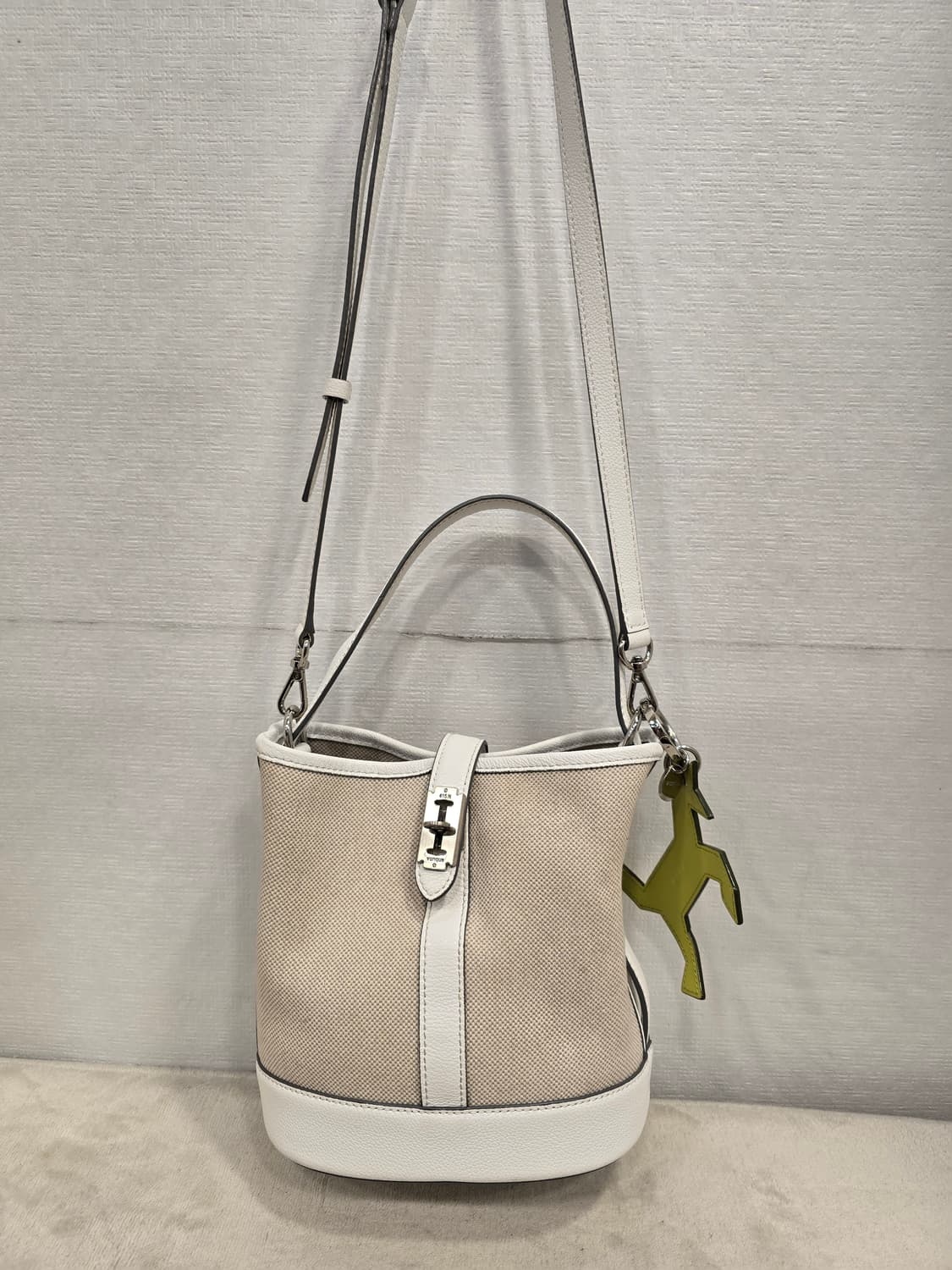 거의새거) 분크 페스토네 바스켓 피콜로 화이트 토트백 크로스백 상품이미지1