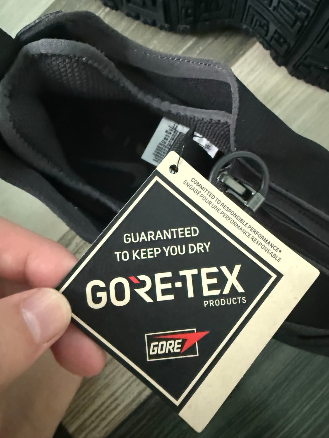 나이키 sndr 고어텍스 상품이미지4