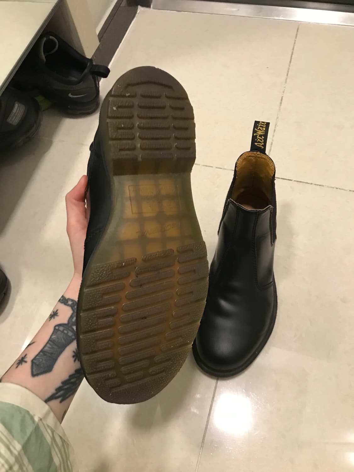 닥터마틴 첼시부츠 스무스블랙 상품이미지4