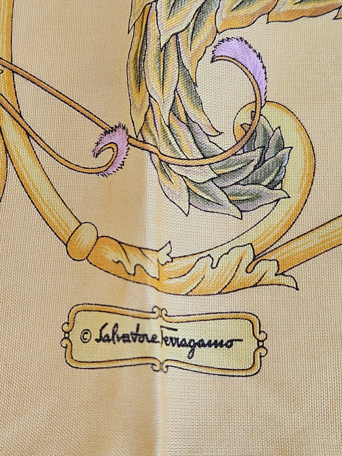 (Salvatore Ferragamo) 트로피컬 버드  쁘띠 손수건 상품이미지8