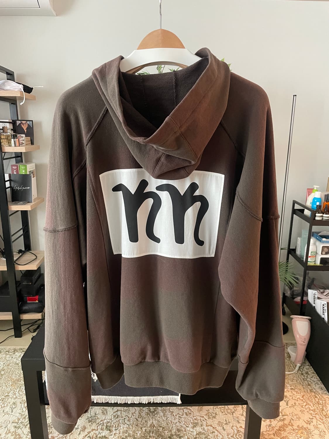 키코 코스타디노브 KK.01 후드 상품이미지3