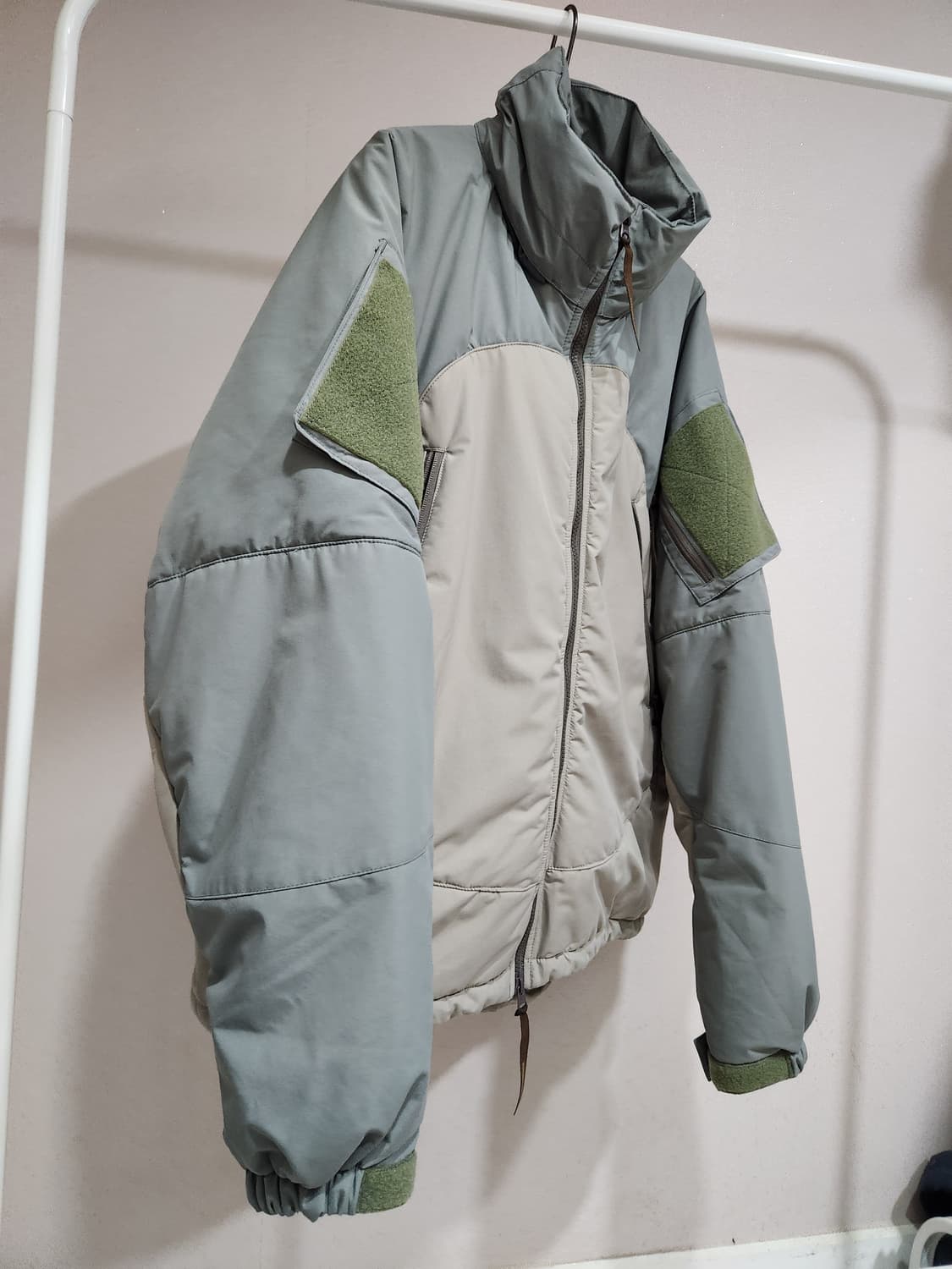 프리휠러스 utt 올 어라운드 하드쉘 파카 XL 상품이미지2