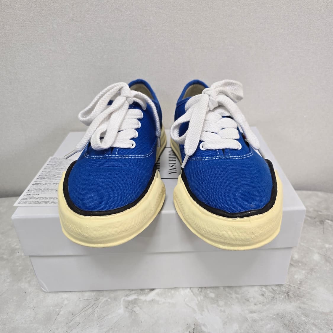 메종 미하라야스히로 베이커 스니커즈 신발 블루 43사이즈 판매 상품이미지2