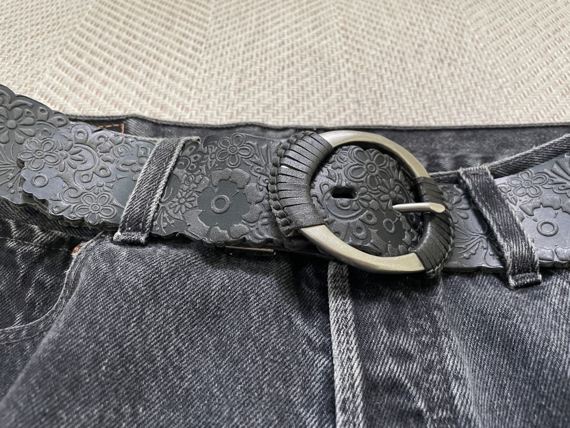 빈티지 levis 리바이스 플라워 엠보싱 레더 벨트  상품이미지2