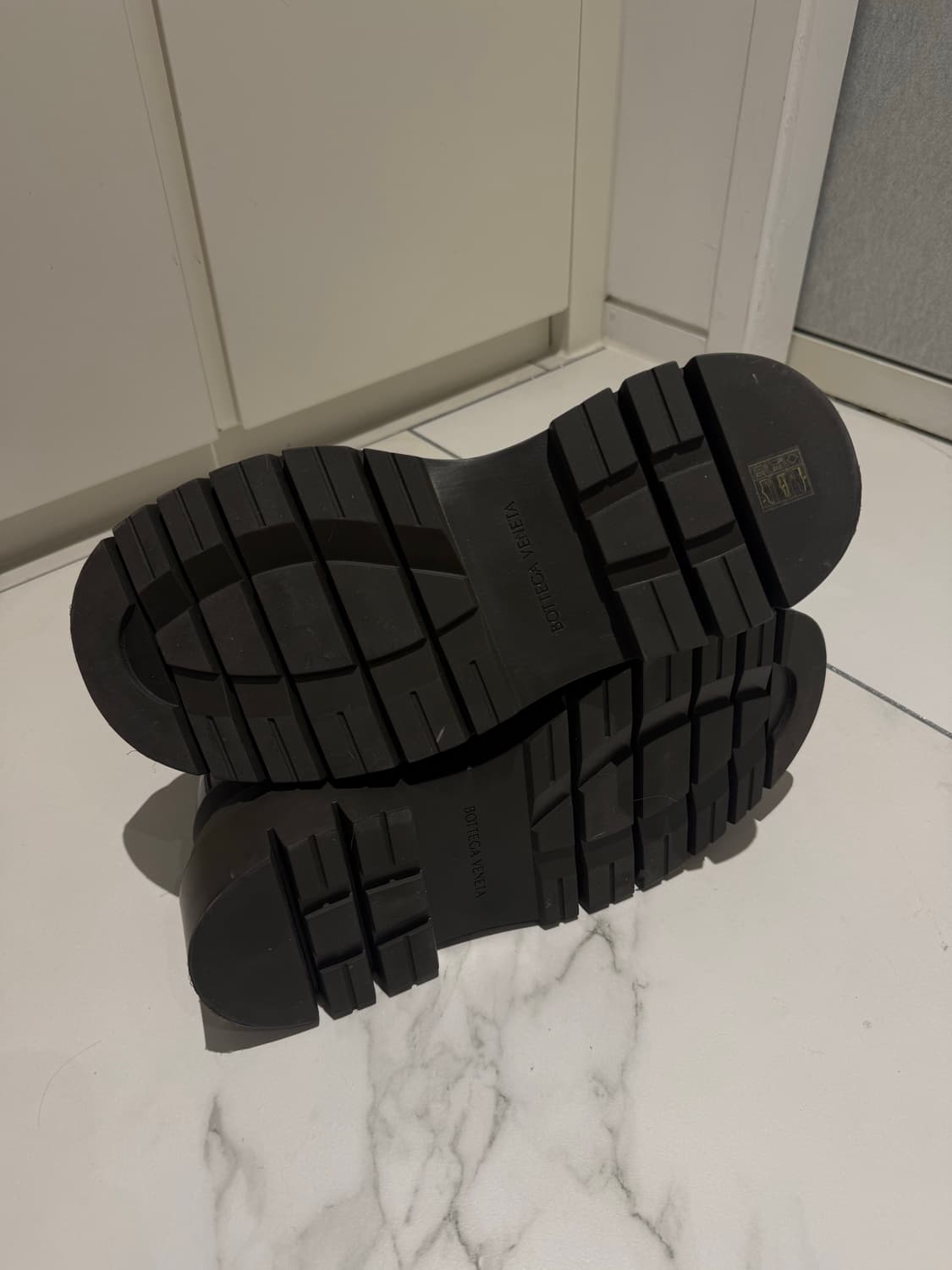 보테가베네타 타이어 롱부츠 43 상품이미지4