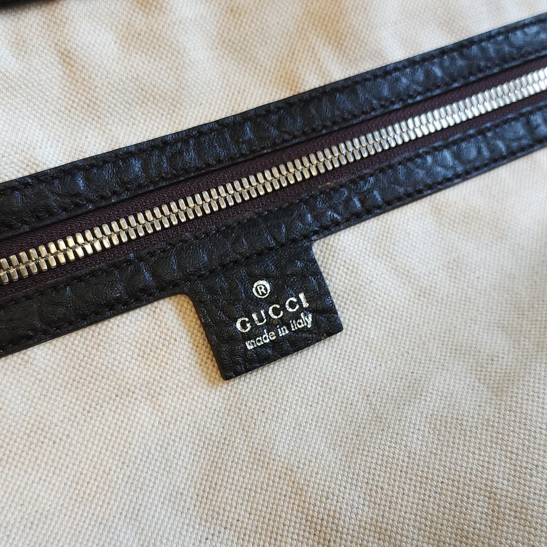 구찌 블랭킷 트레블러 백 닥터스백 런웨이 F 상품이미지9