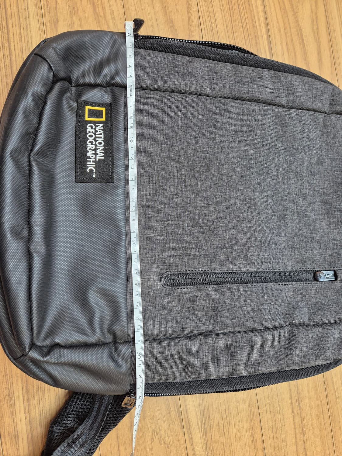 내셔널지오그래픽 백팩 N185ASU730 모델 판매합니다. 무난한 디자인 상품이미지6