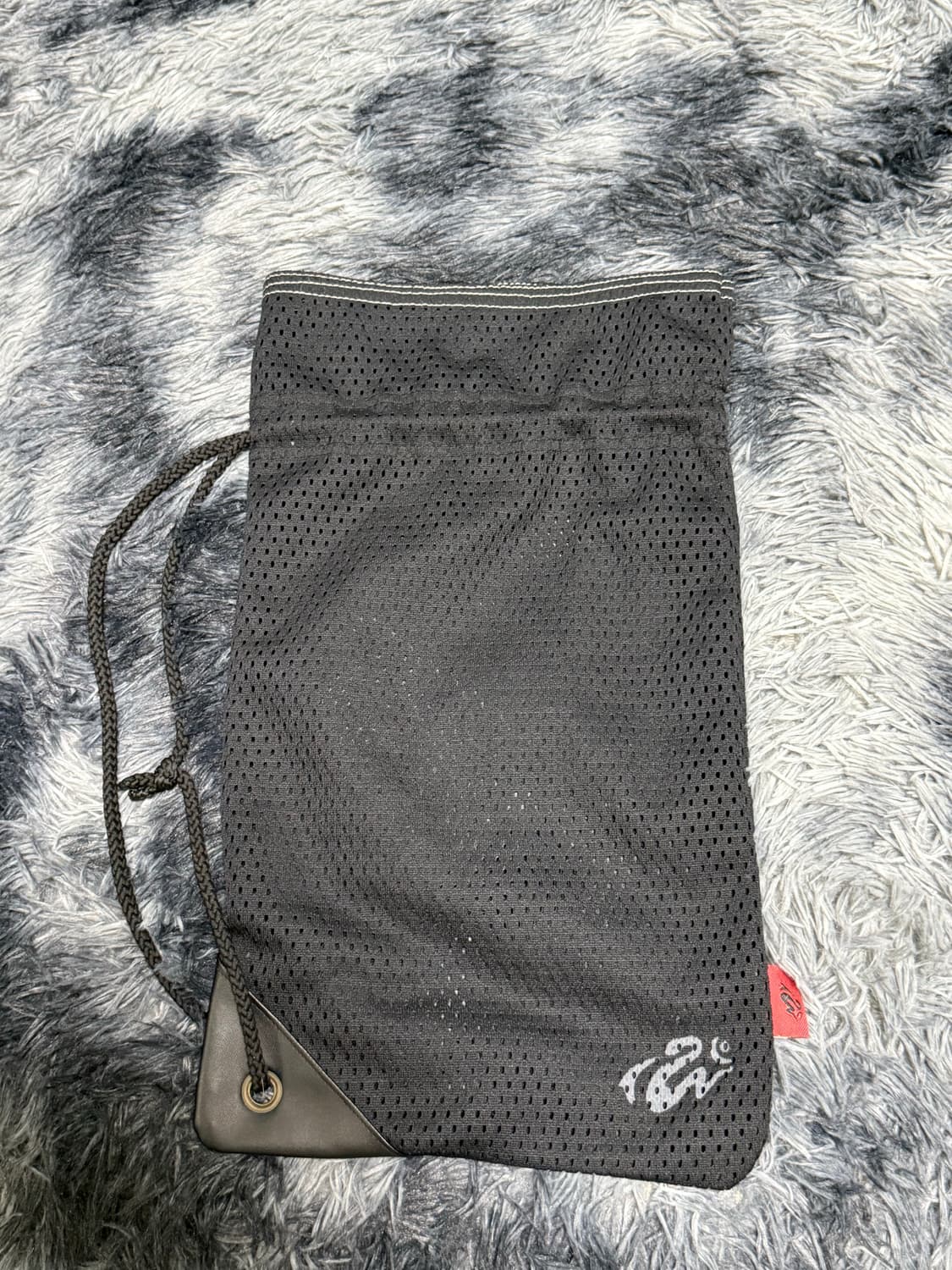 kmrii archive drawstring bag 상품이미지2