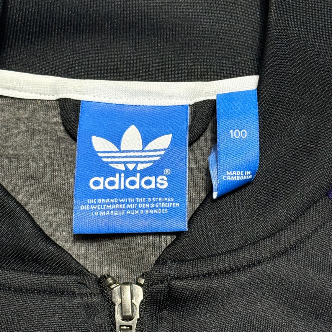 100 아디다스 레알마드리드 퍼플 파이핑 트랙탑 상품이미지4