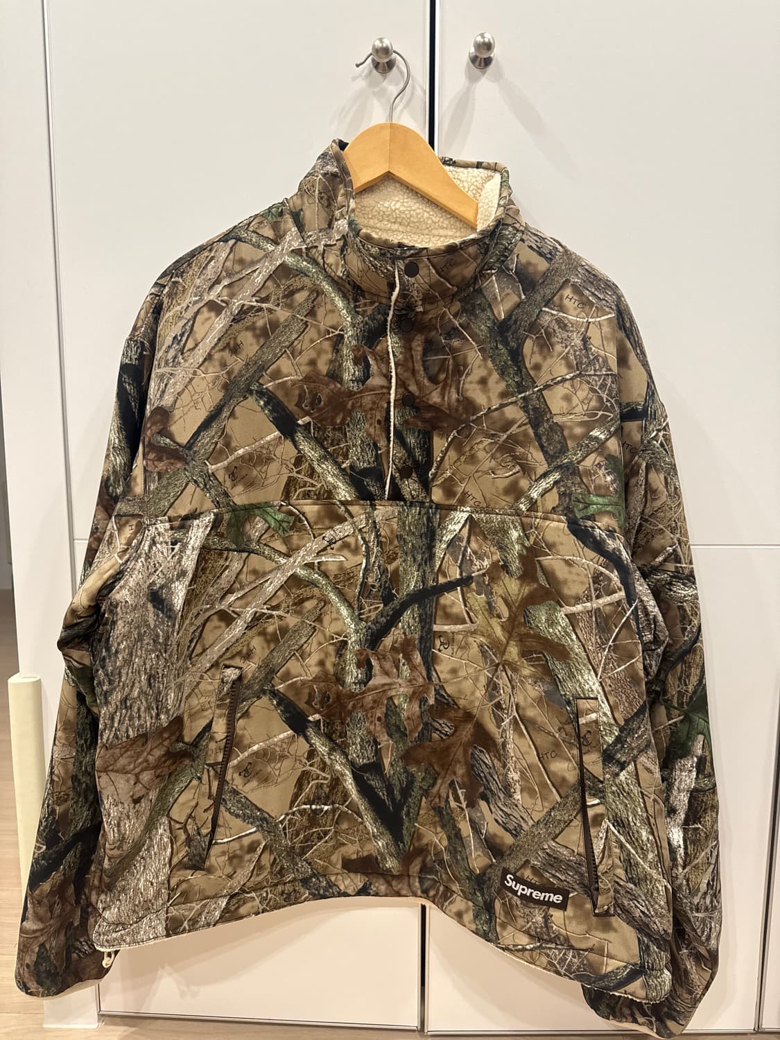 슈프림 리버시블 플리스 풀오버 리얼트리 상품이미지1