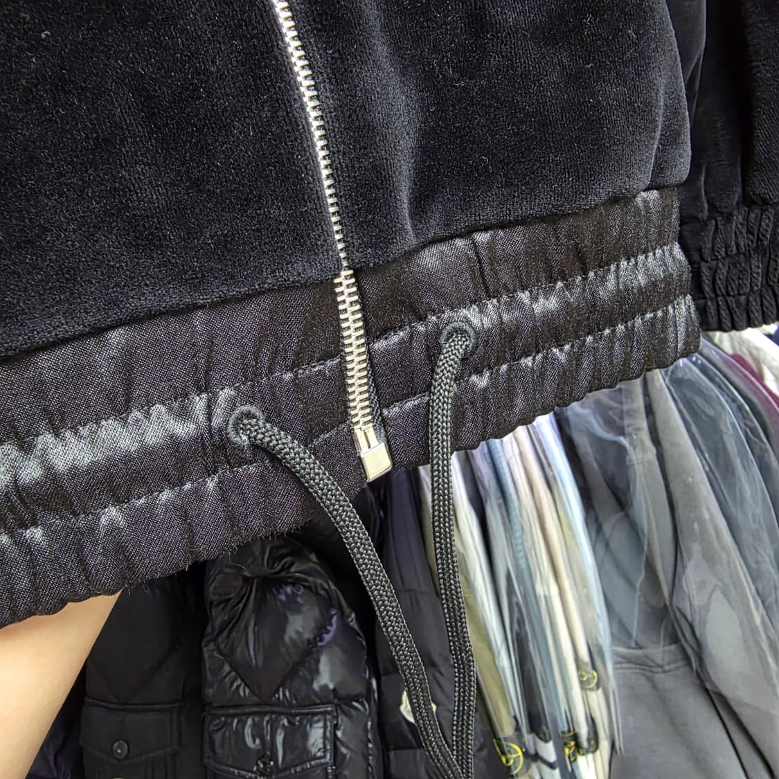 {클로젯}[S][실측L][백화점 풀셋]구찌 띠로고 벨벳 후리스 상품이미지3