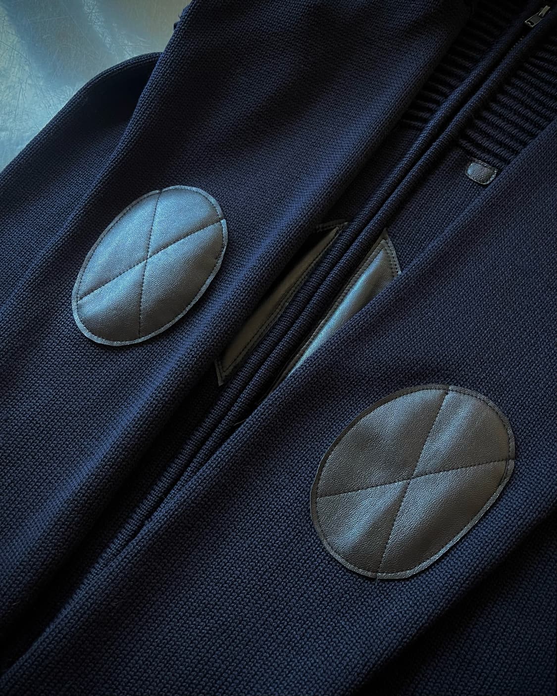 Emporio Armani Leather Patch Knit Zip-Up 상품이미지7