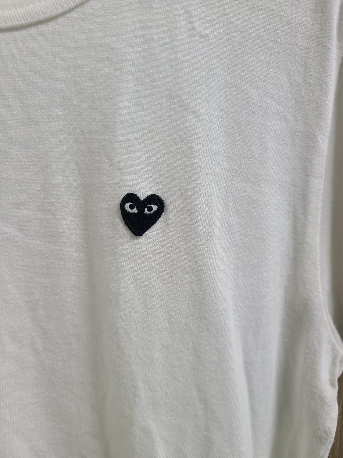 꼼데가르송 화이트 반팔티  상품이미지3