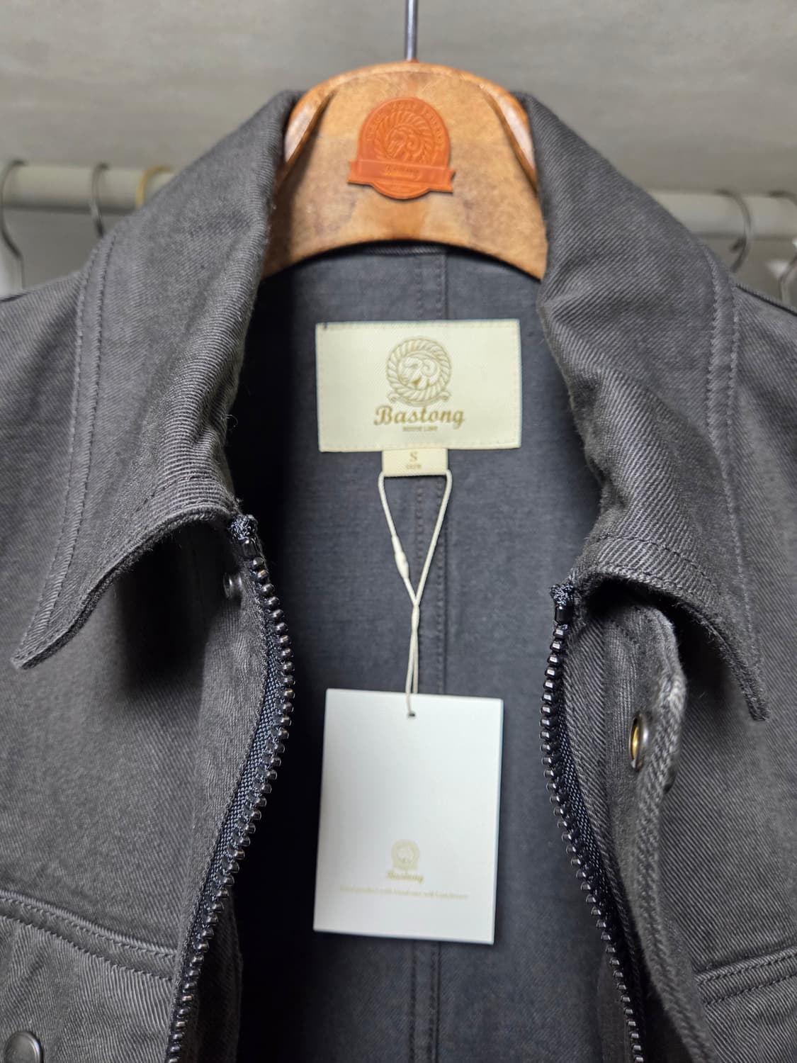 바스통 193 블랙 S(100)사이즈 판매. 상품이미지3