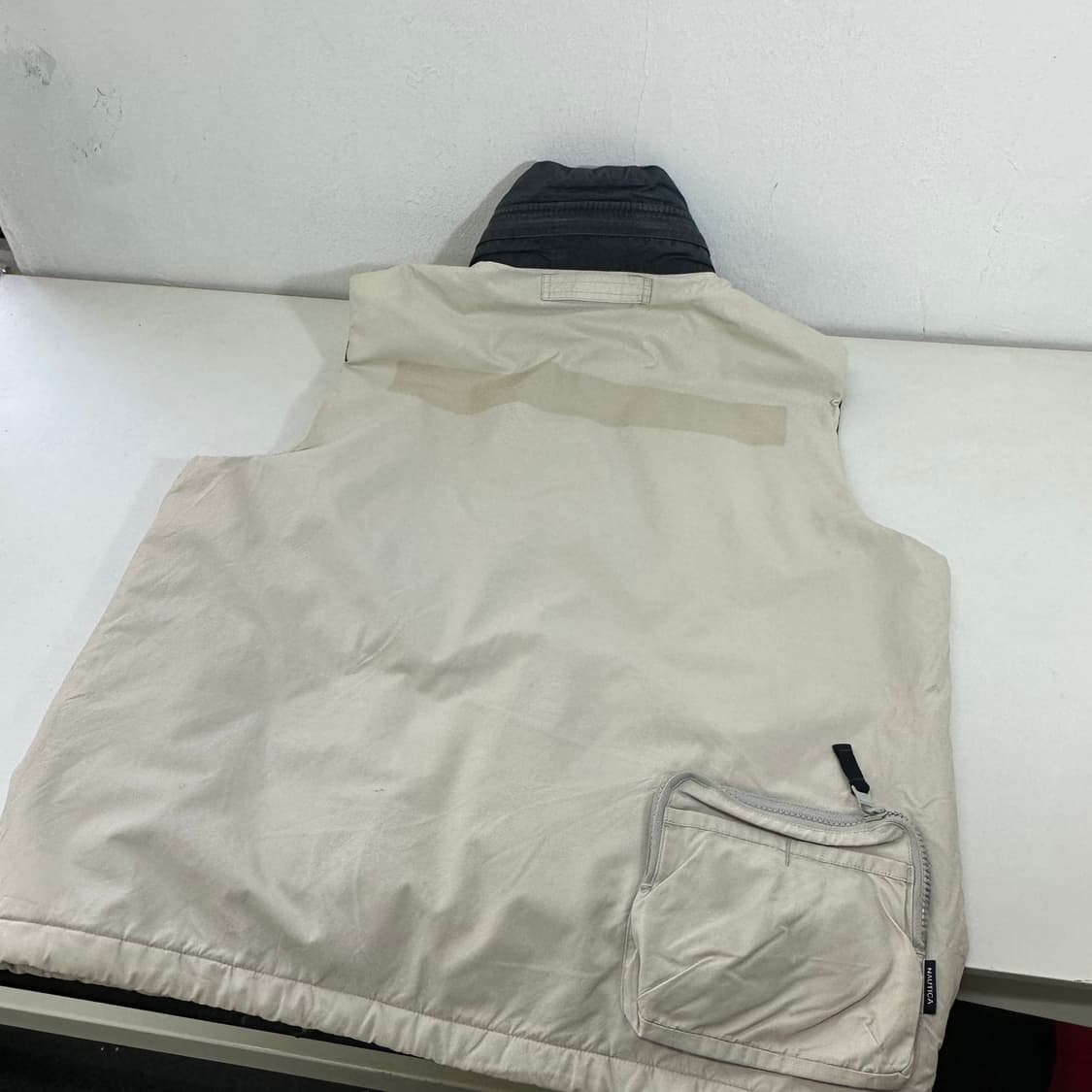 XL 노티카 딥아이보리 뒷면포켓포인트 베스트점퍼 상품이미지4