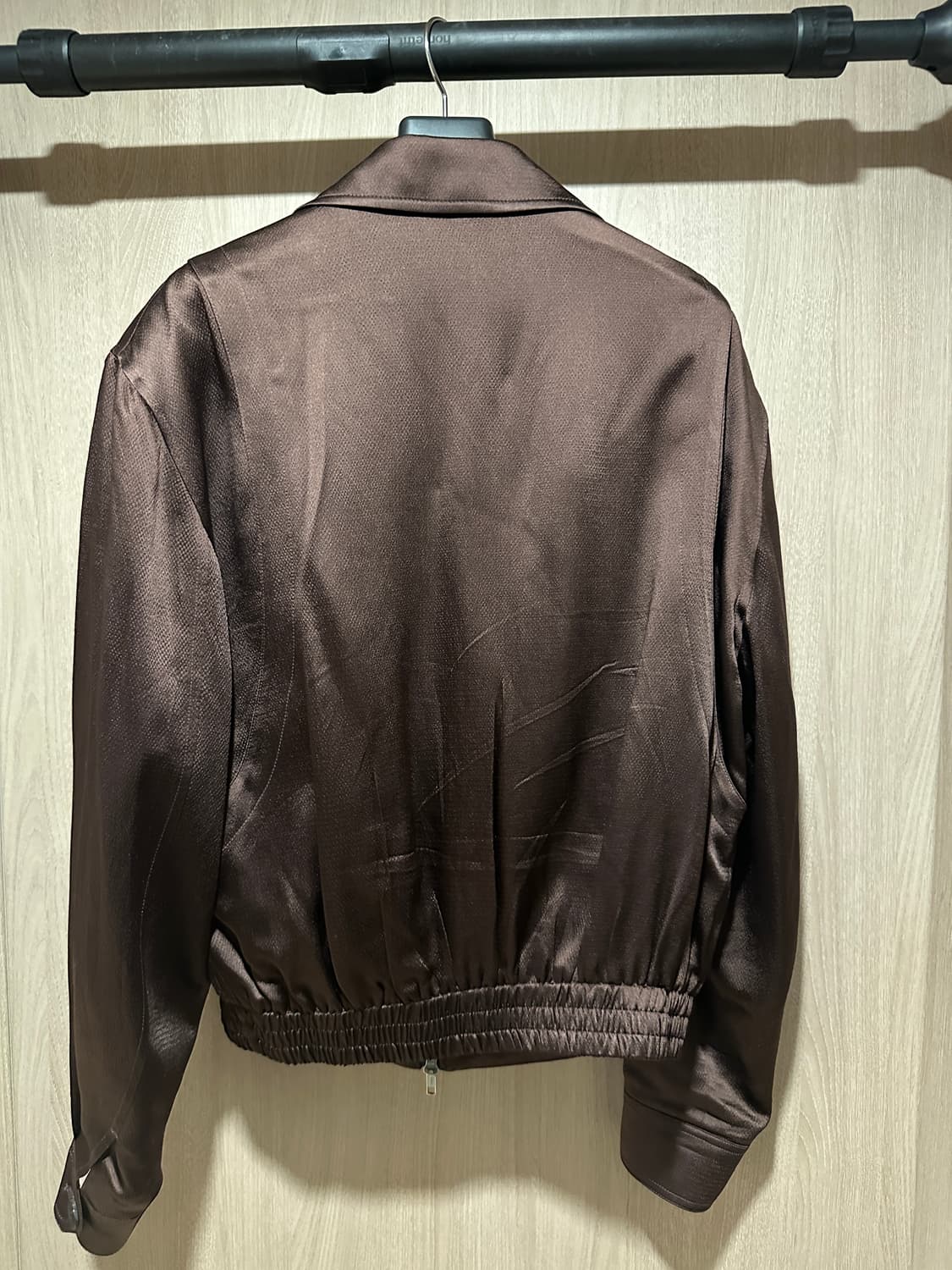 노이어 글로시 스윙탑 와인 48 상품이미지2