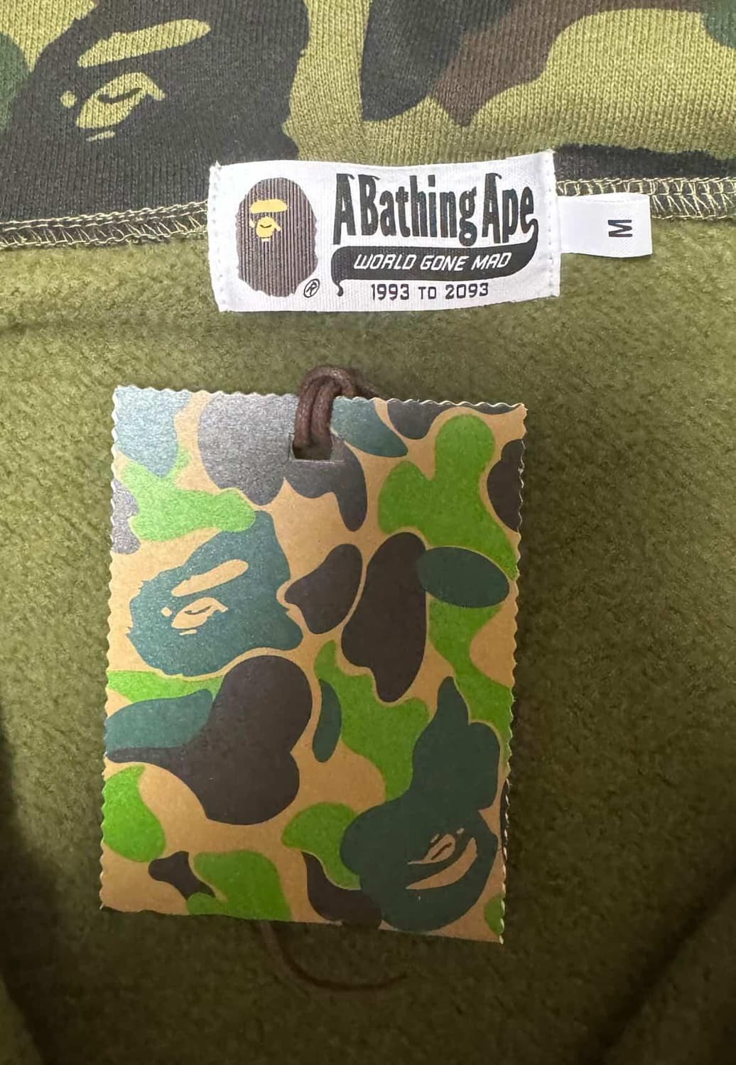 [크림구매]베이프 카모 후드집업 상품이미지1