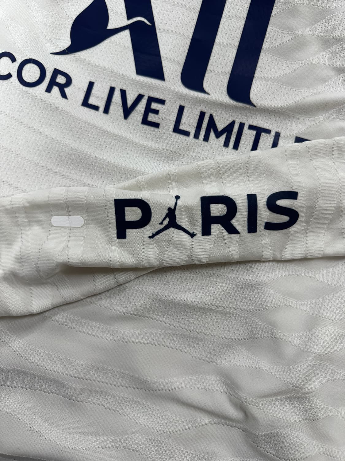 나이키 파리생제르망x조던 adv 드릴탑 상품이미지4