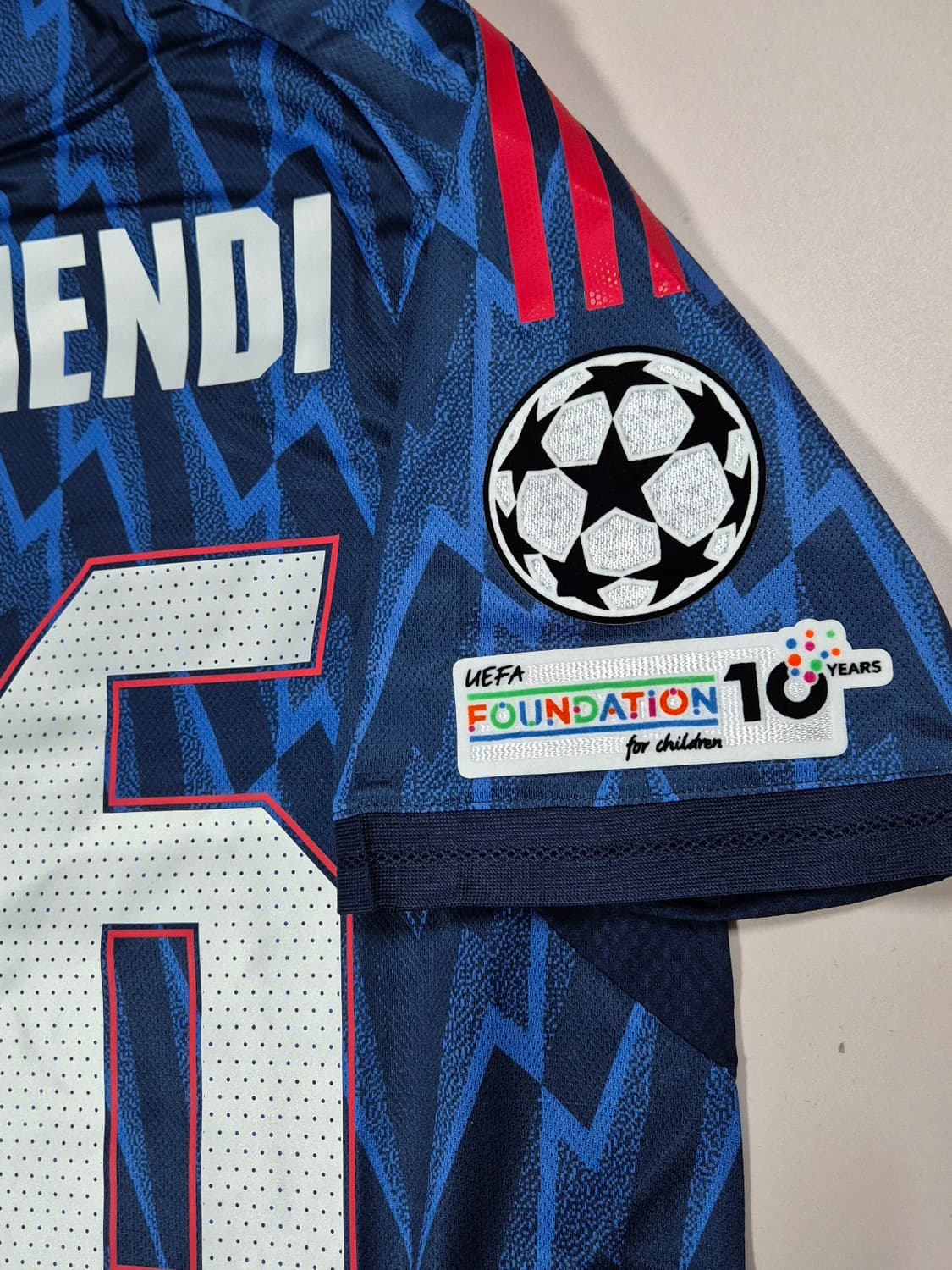 25-26시즌 아스날 수비멘디 어웨이 유니폼 L사이즈 상품이미지6