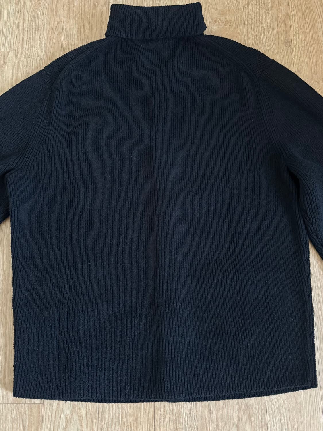 COS 코스 부클레 니트 가디건 블랙 L 팔아요! 상품이미지6