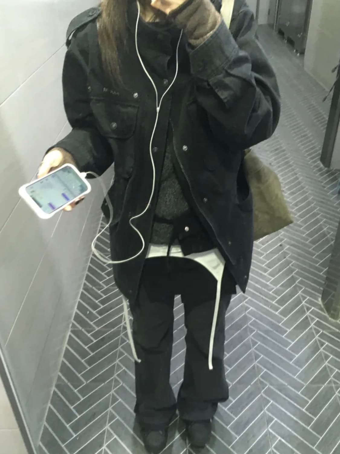 미세키서울 사이드 포켓 부츠컷 팬츠 차콜 상품이미지5