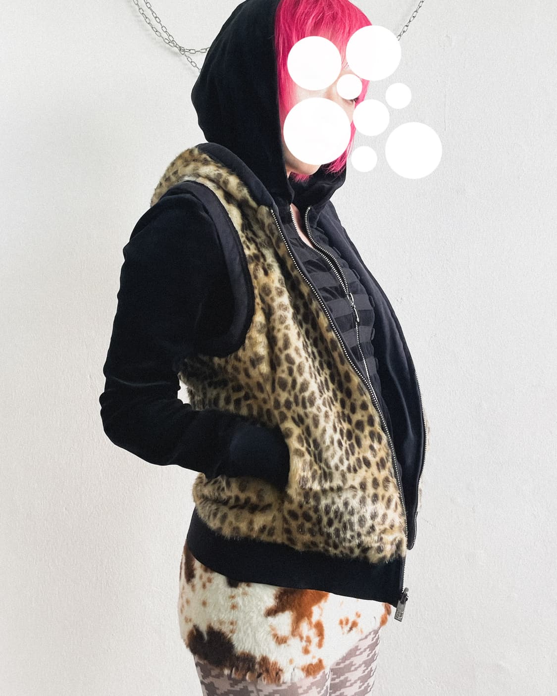 쥬시꾸뛰르 faux fur 레오파드 후드 베스트 상품이미지2