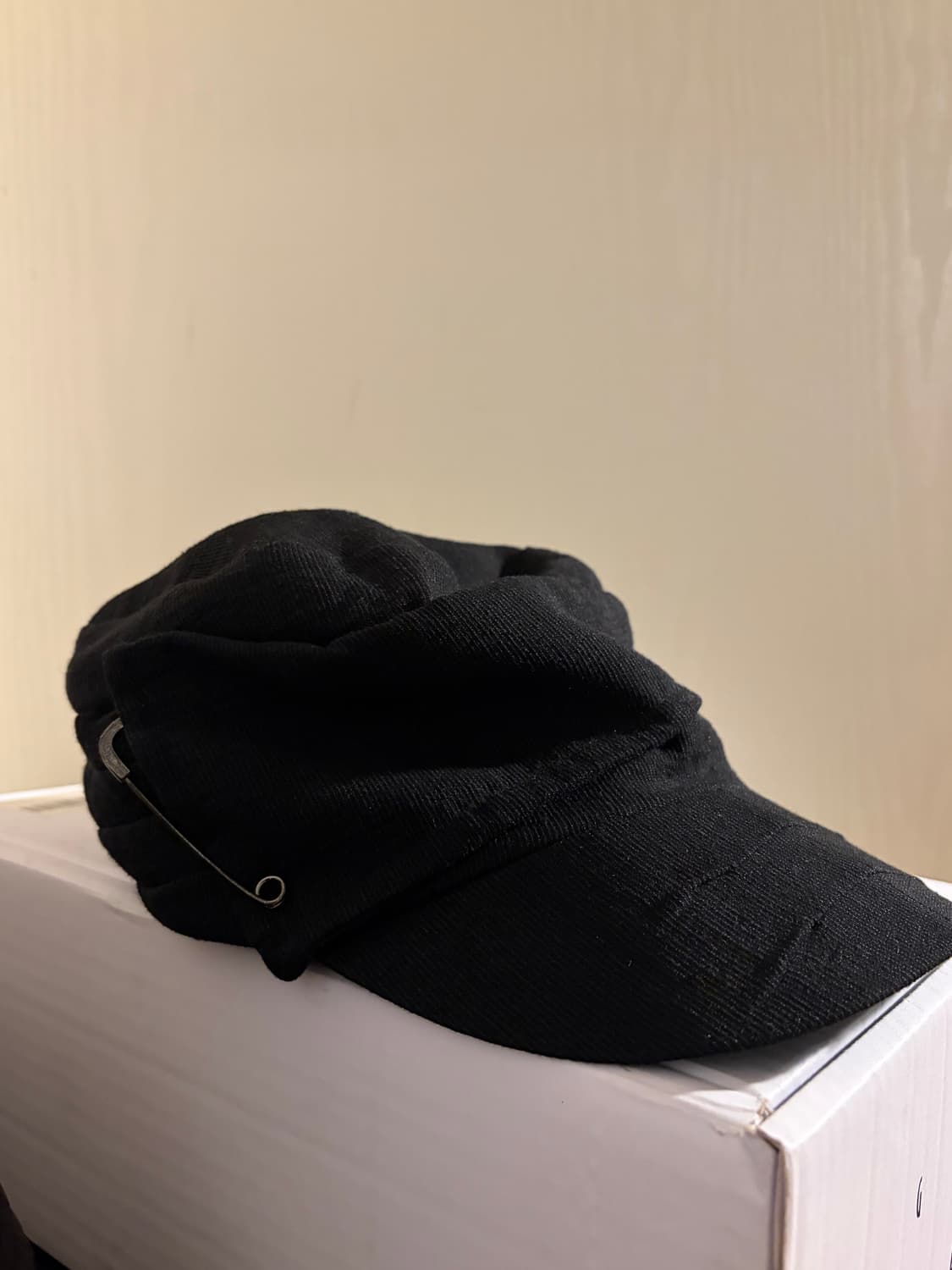 카시라 핀 드레이프 캡 상품이미지1