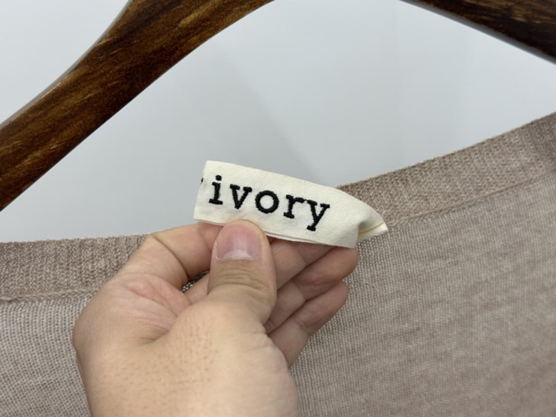 Ebony ivory 프린지 디테일 가디건 (L) 상품이미지9