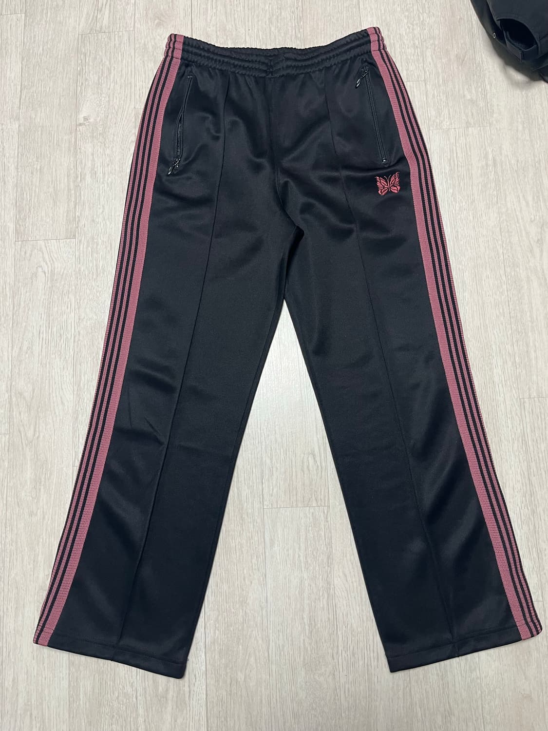 S)니들스 스트레이트 트랙팬츠 상품이미지2