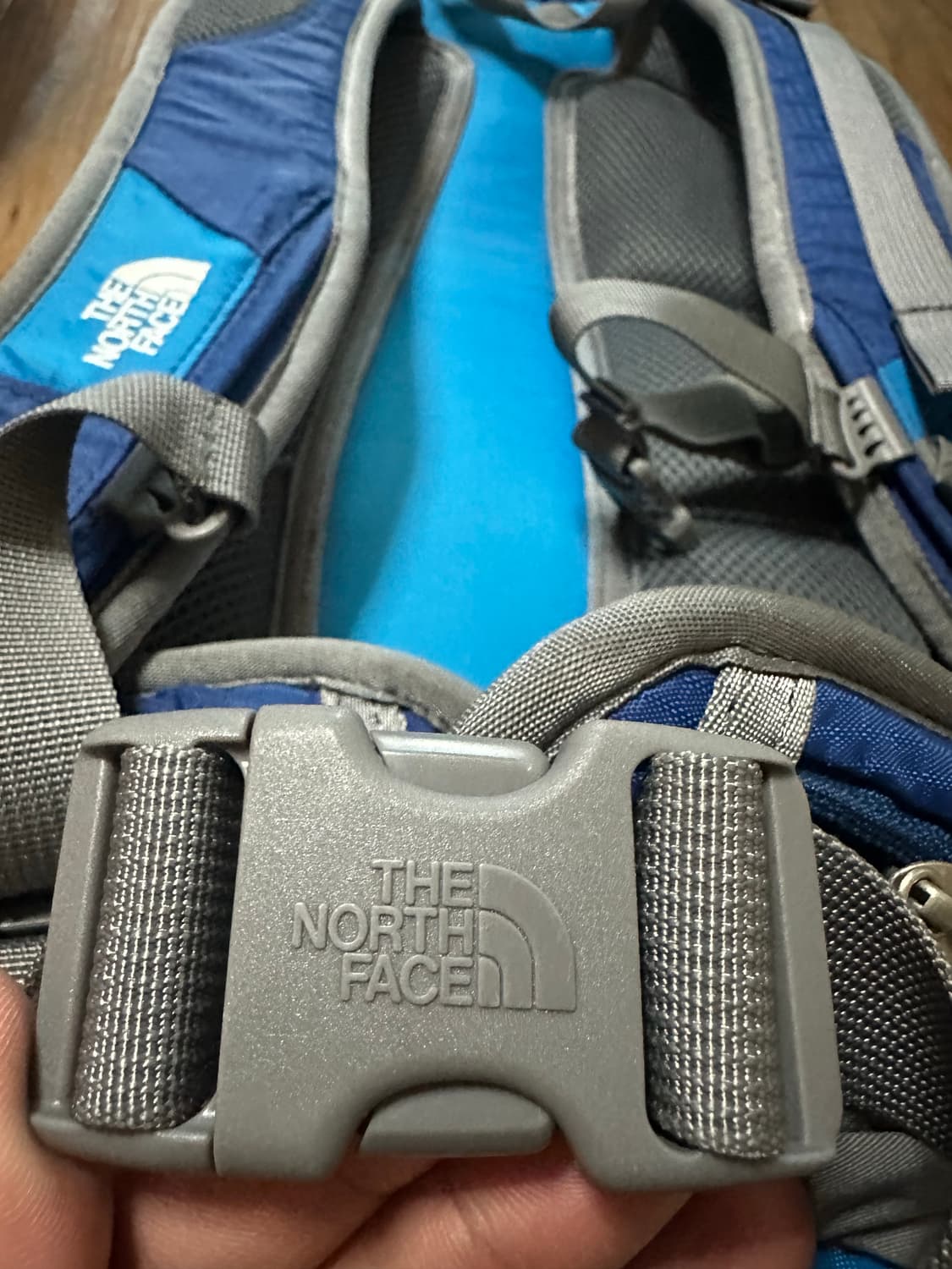 노스페이스 Jasper 28L 백팩 판매 상품이미지3